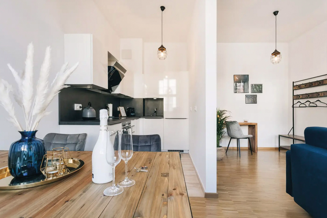 Ferienwohnung Jüdenhof Modern eingerichteter Wohn-Essbereich der Ferienwohnung Jüdenhof